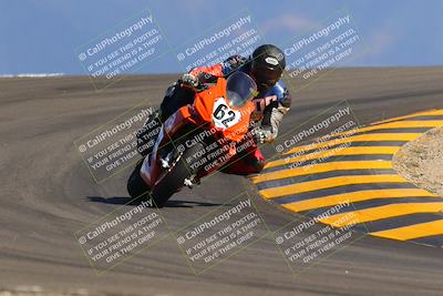 media/Oct-09-2022-SoCal Trackdays (Sun) [[95640aeeb6]]/Turn 12 (140pm)/